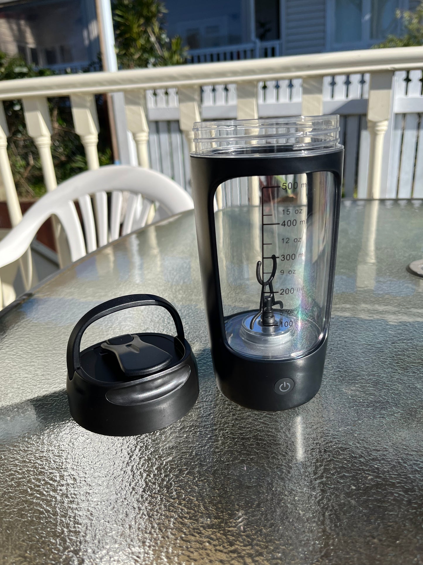 Portable Electric Stirring Cup Protein Shaker Cup with Scale Black 650ML